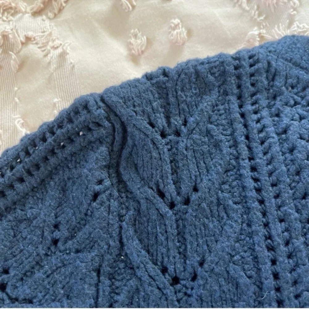 Hollister Cardigan - Picture 10 of 11